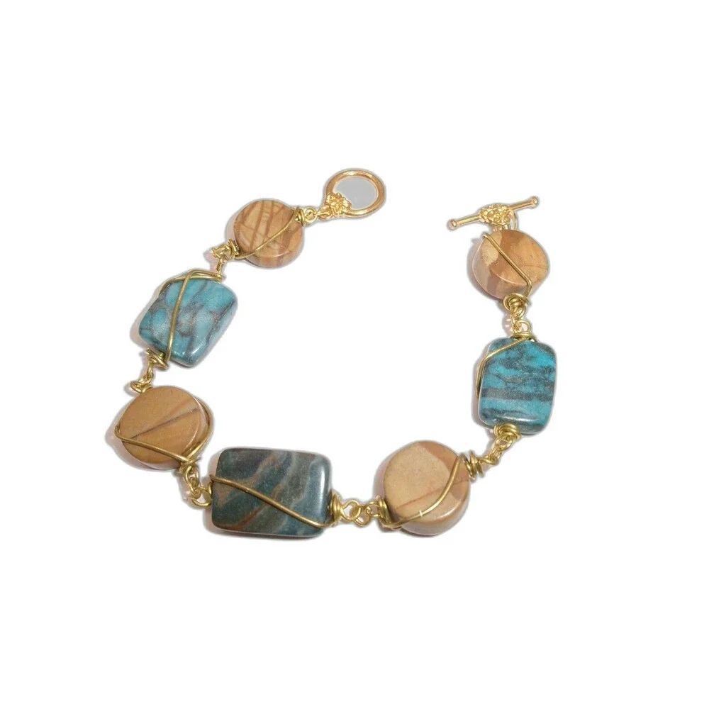 Handmade wired stone
